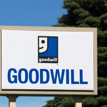 BLOOMINGTON, MN/USA - JUNE 21, 2014: Goodwill store exterior sign. Goodwill Industries is a nonprofit organization that provides job training programs for people with disabilities.